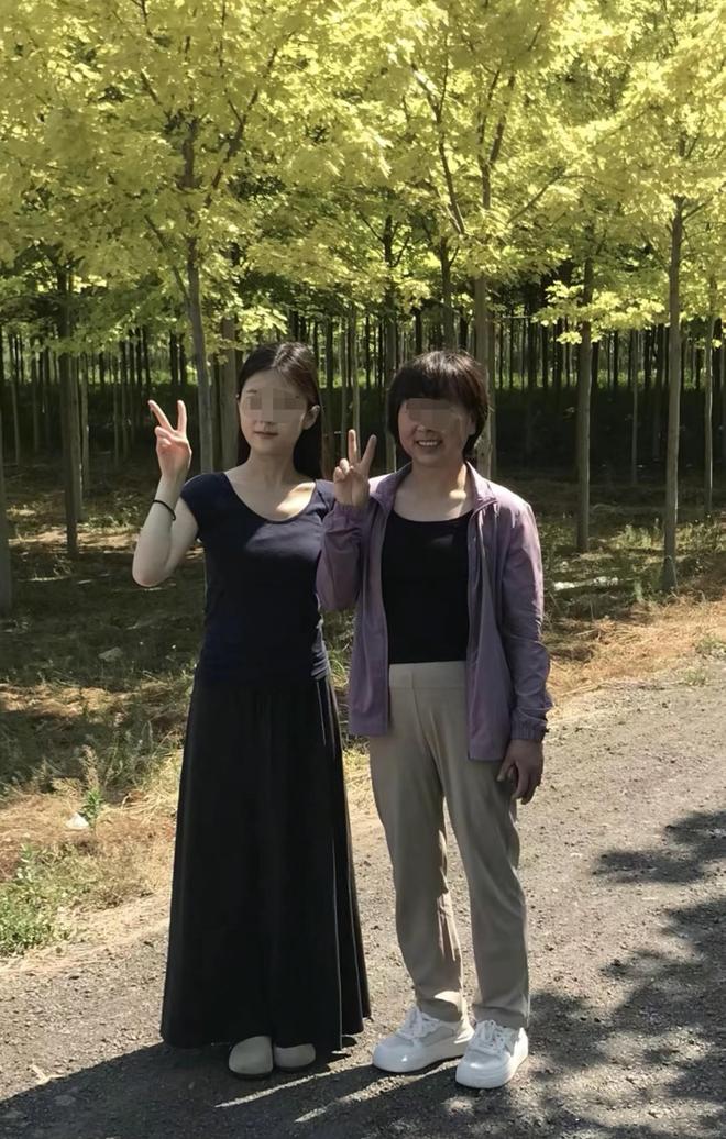 刺身亡真容曝光很漂亮警方通报母亲发声PG电子麻将胡了24岁女幼师当街被(图7)